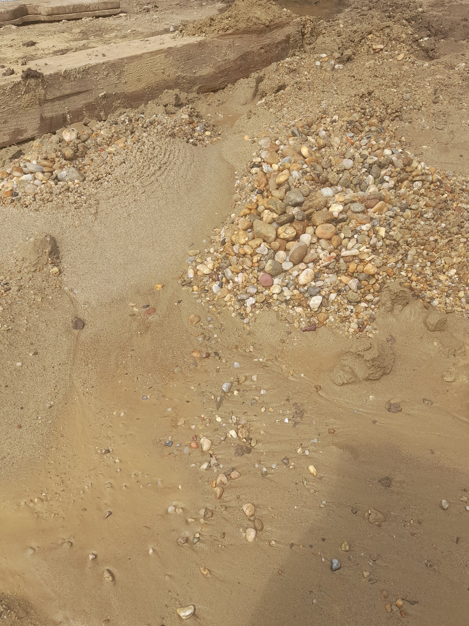 Foraje puturi apa , fantani apa , prelungiri , piloni