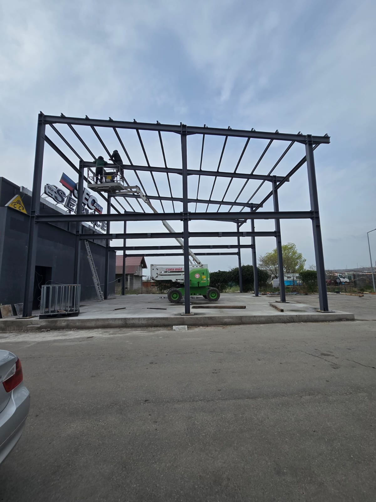 Hale metalice profesionale