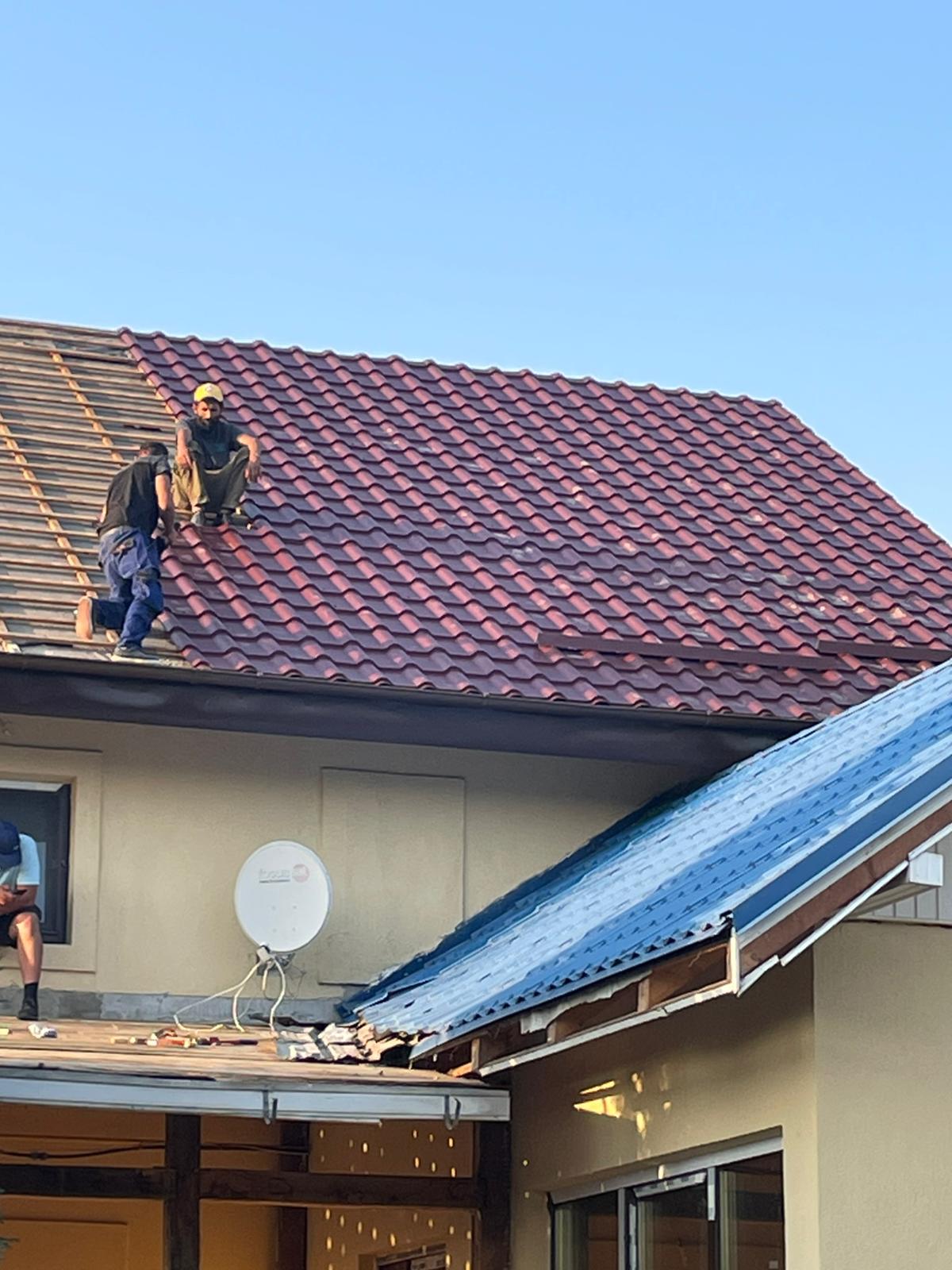 Dulgherii Mansardari Montaj acoperis din tigla metalica si ceramica reparatii Constanta