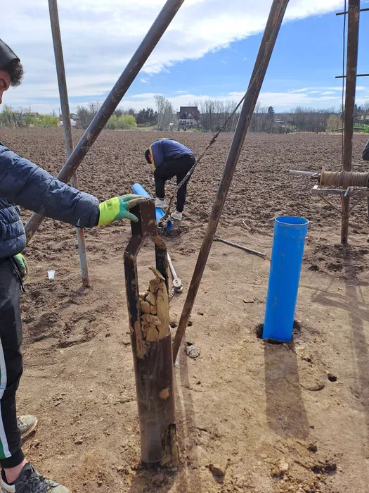 Foraje puțuri apa Darvani