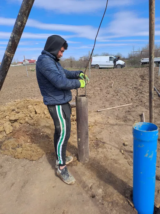 Foraje puțuri apa Rosiori de Vede