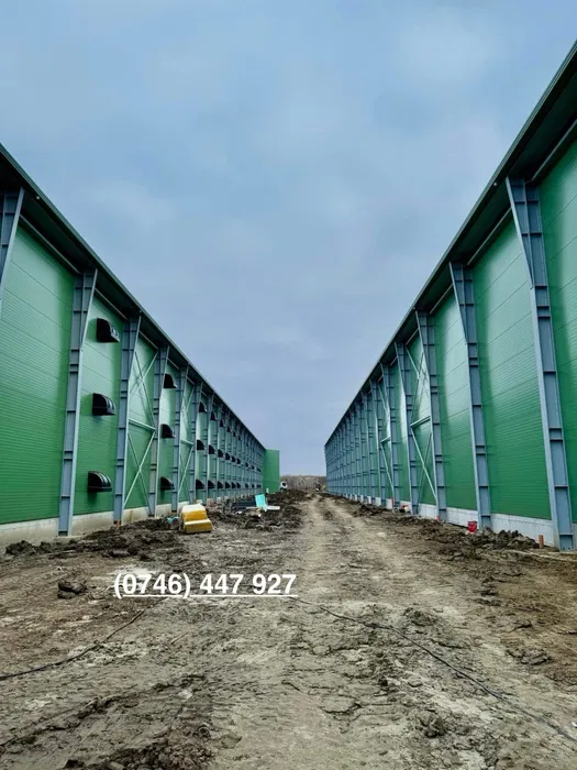 Vand Hala Metalica cu panouri sandwich, suruburi prindere ascunsa