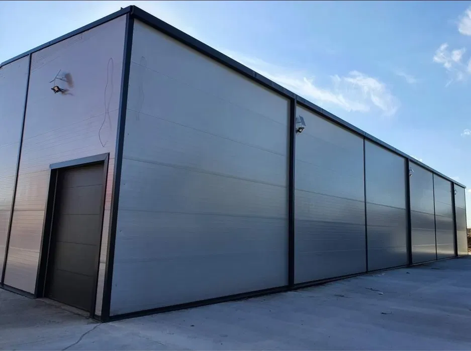 Vand Hala Metalica completa cu panouri sandwich Ploiesti