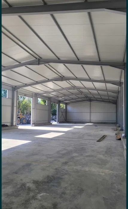 Vand Hala Metalica completa cu panouri sandwich Alba Iulia